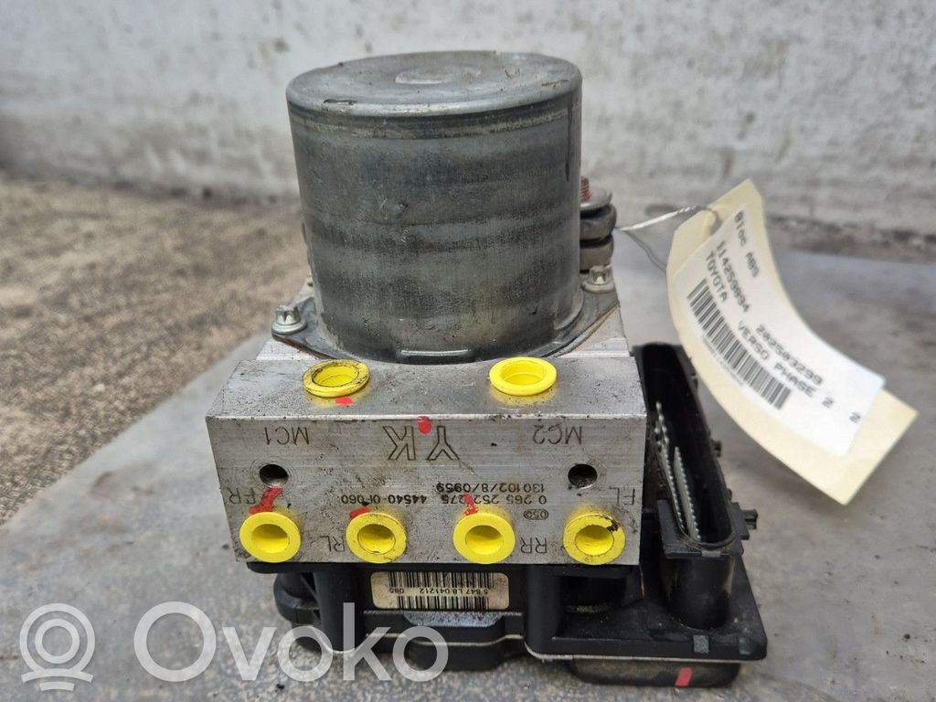 Toyota Verso ABS Pump 