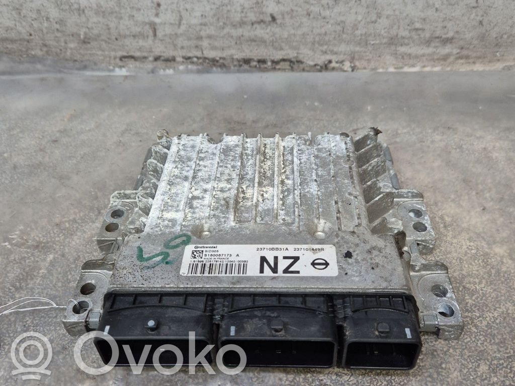 Nissan Qashqai Engine control unit/module 