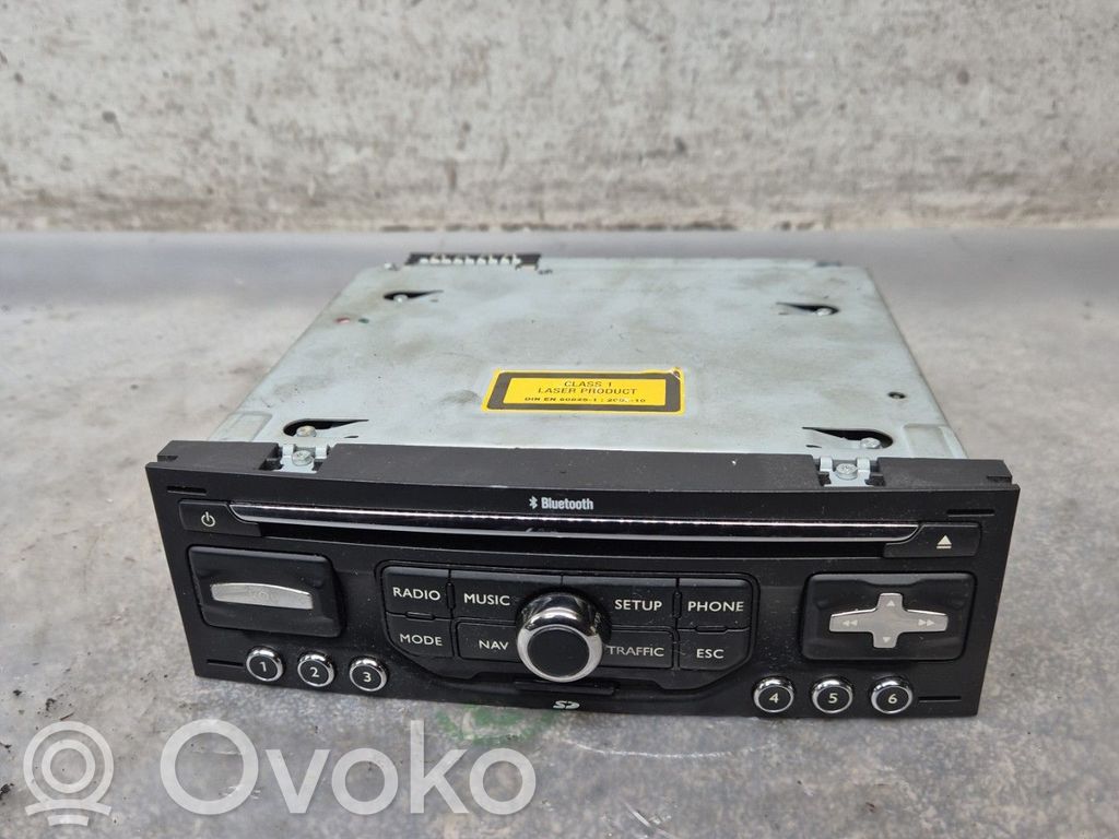 Peugeot 5008 Radio/CD/DVD/GPS head unit 