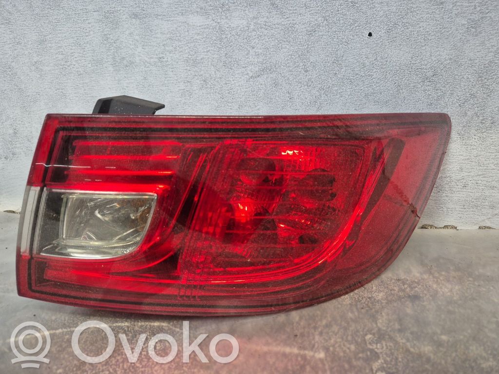 Renault Clio IV Luci posteriori