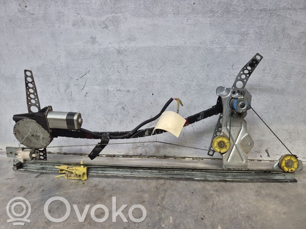 Renault Trafic II (X83) Macara ușă față cu motor 