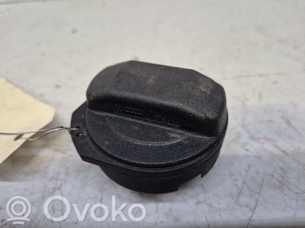 Volkswagen Polo V 6R Tappo del serbatoio del carburante