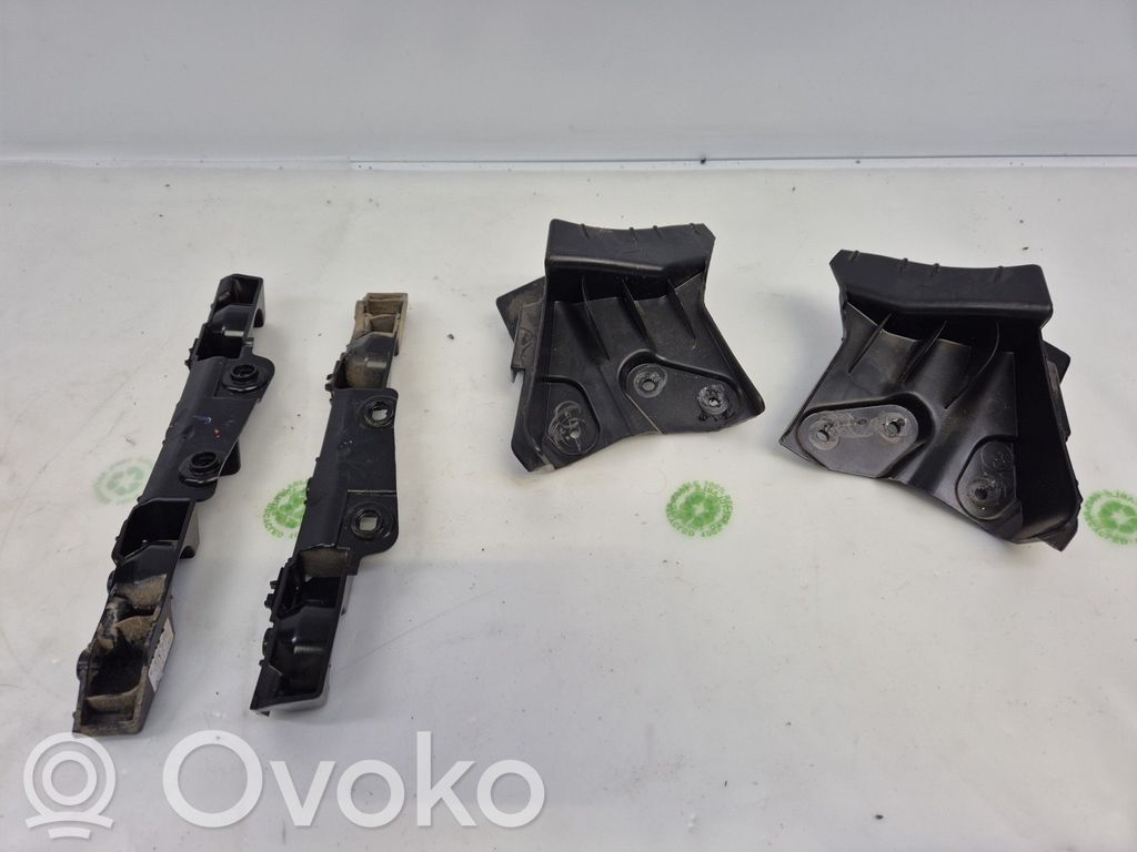Dacia Sandero III Suport montare bară spate 