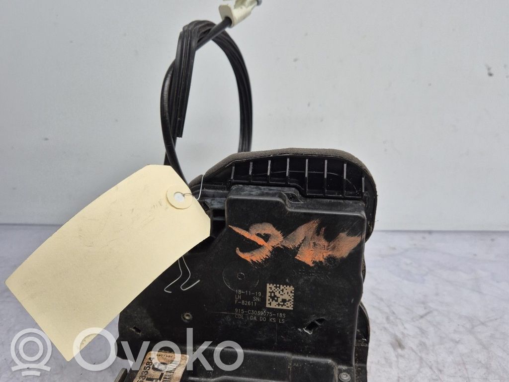 Opel Astra K Front door lock 