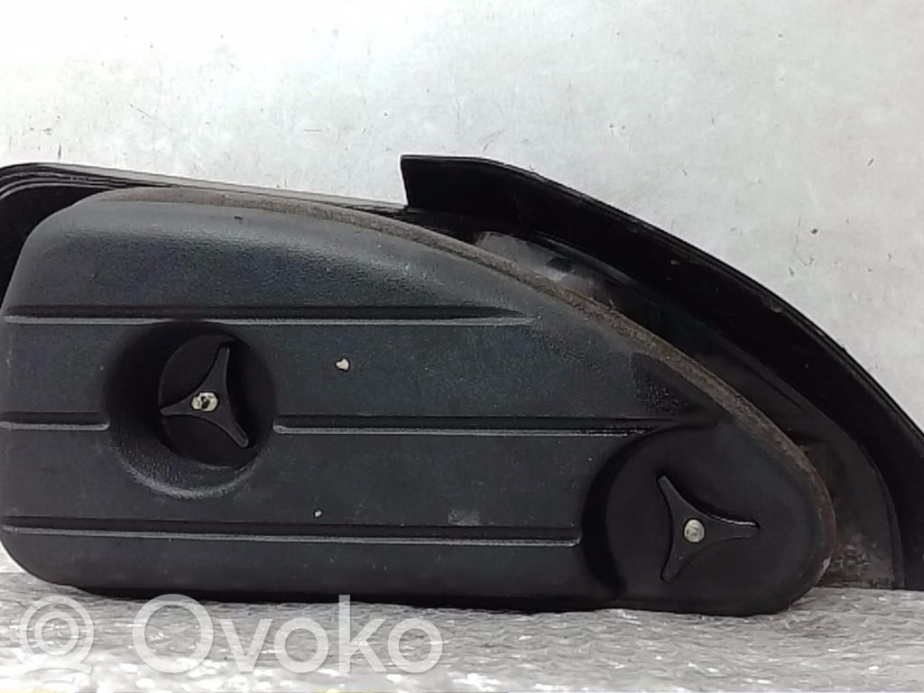 Peugeot 306 Lampă spate în caroserie 