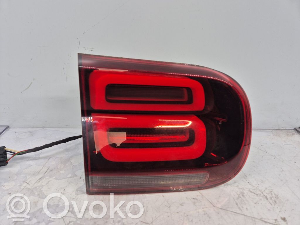 Citroen C5 Aircross Galinis žibintas dangtyje 
