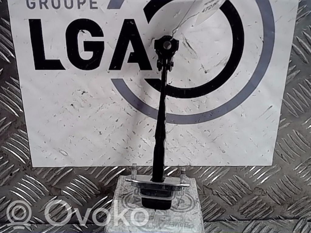 Renault Captur II Ogranicznik drzwi tylnych 