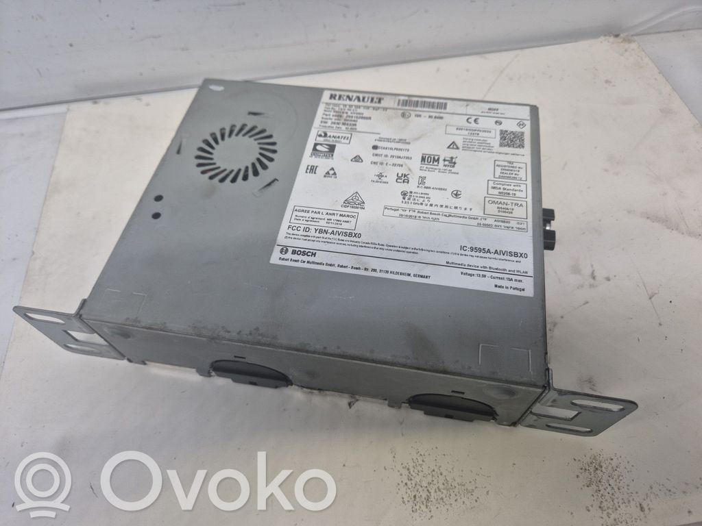 Renault Captur II Panel / Radioodtwarzacz CD/DVD/GPS 