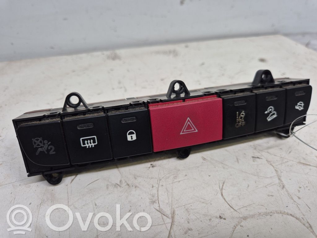 Peugeot Boxer Botón interruptor de luz de peligro 