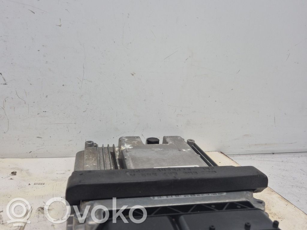 Audi A5 8T 8F Unitate/modul de control motor 