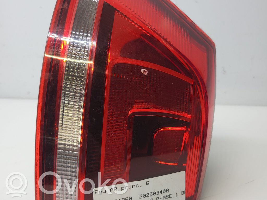 Volkswagen Golf VII Lampa tylna 