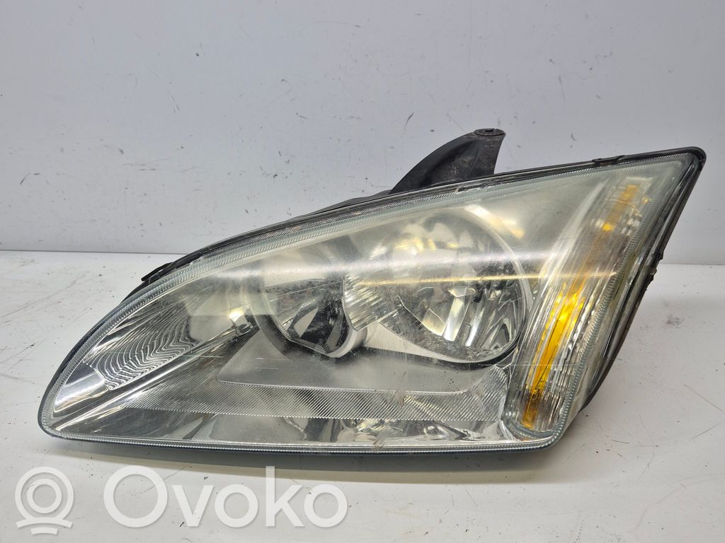 Headlight/headlamp   1480994