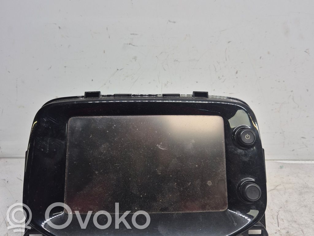 Peugeot 108 Screen/display/small screen 