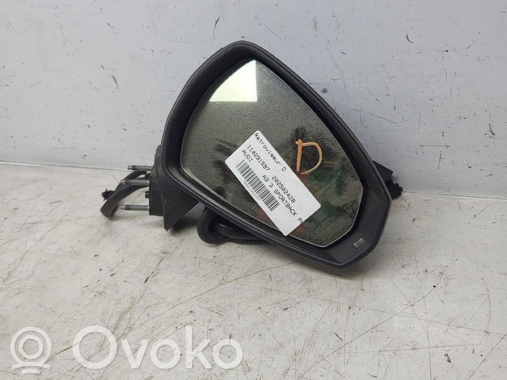 Audi A3 S3 8V Manualne lusterko boczne drzwi przednich 
