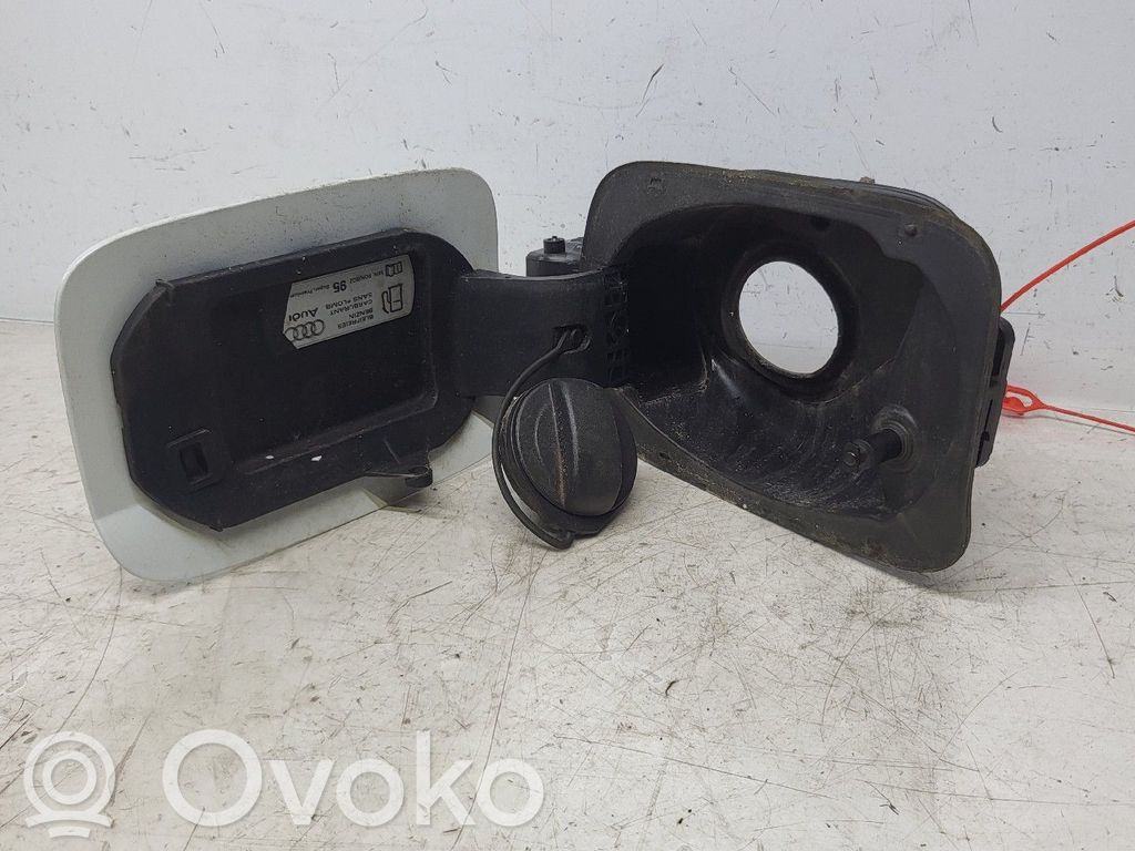 Audi Q3 8U Sportello del serbatoio del carburante 