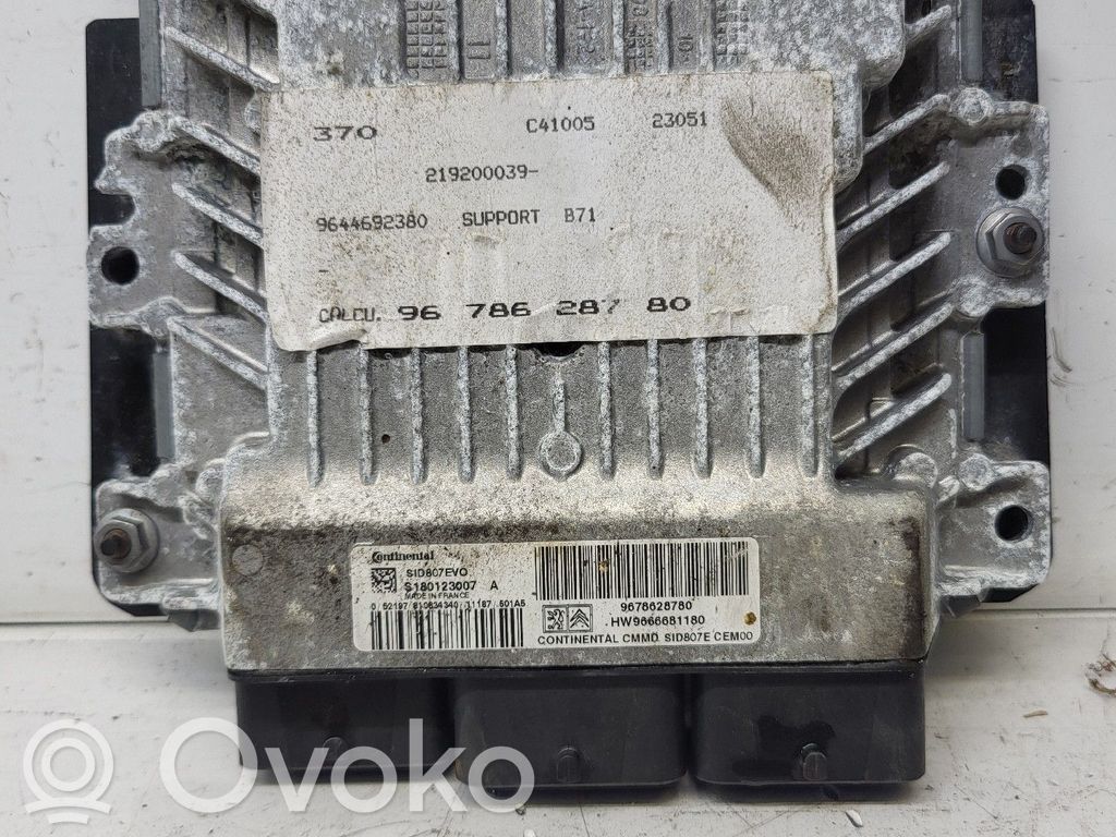 Citroen C4 II Engine control unit/module 
