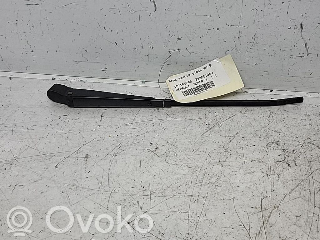 Renault Super R5 Wischerarm vorne 