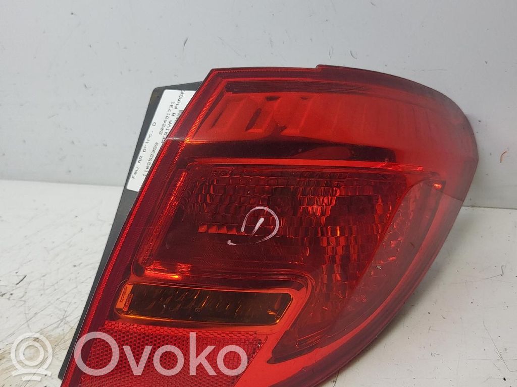 Opel Meriva B Luz trasera/de freno 