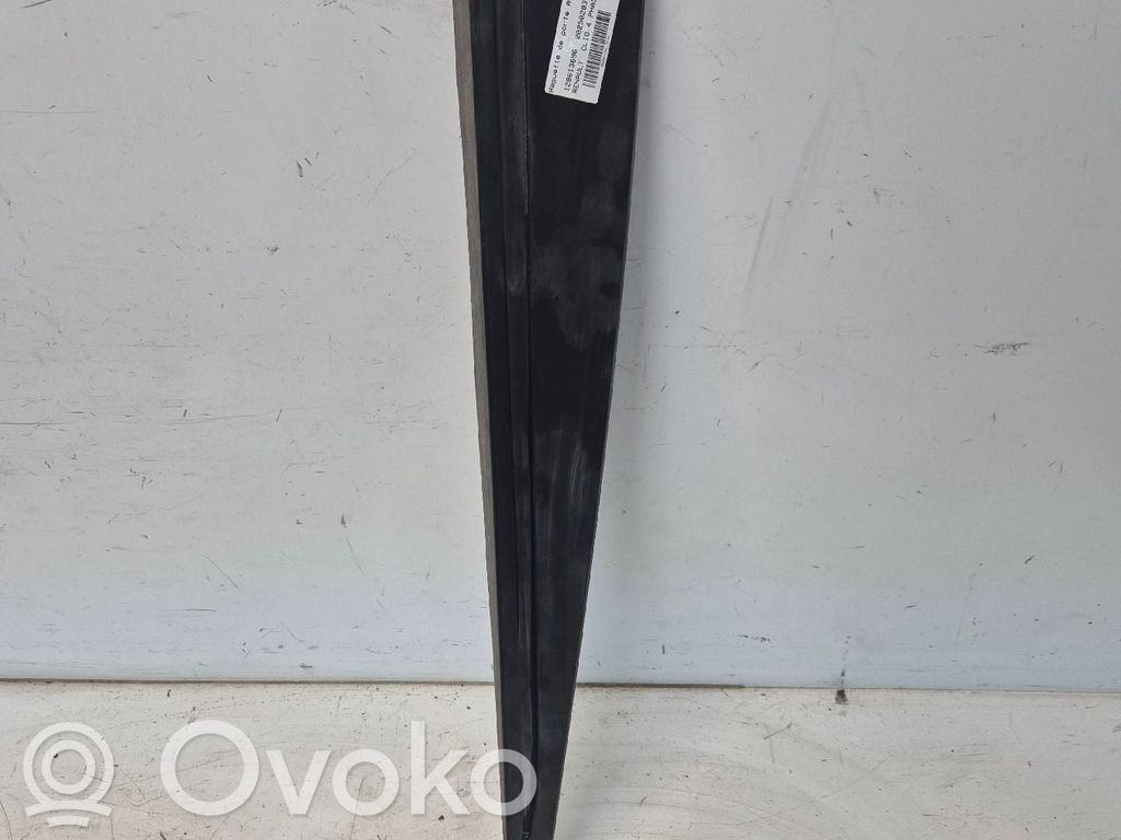 Renault Clio IV Moulure de porte avant