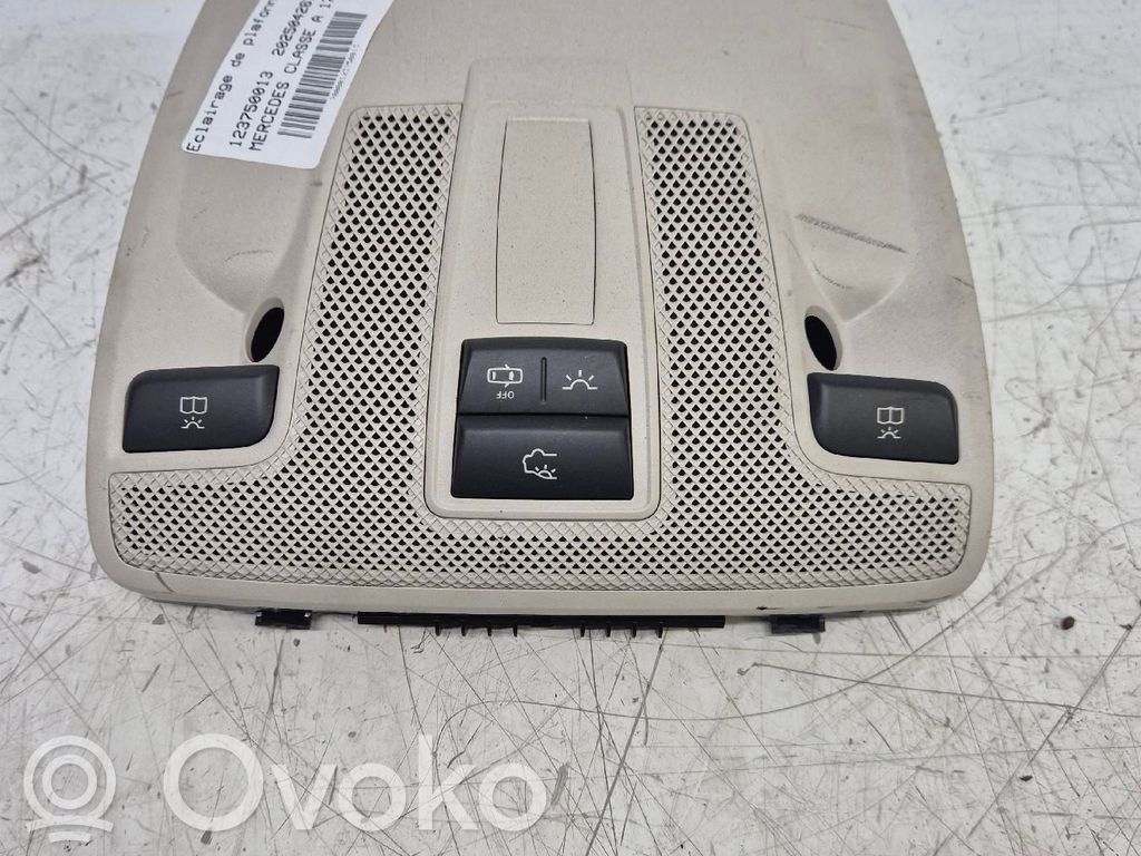 Mercedes-Benz A W176 Światło fotela przedniego 