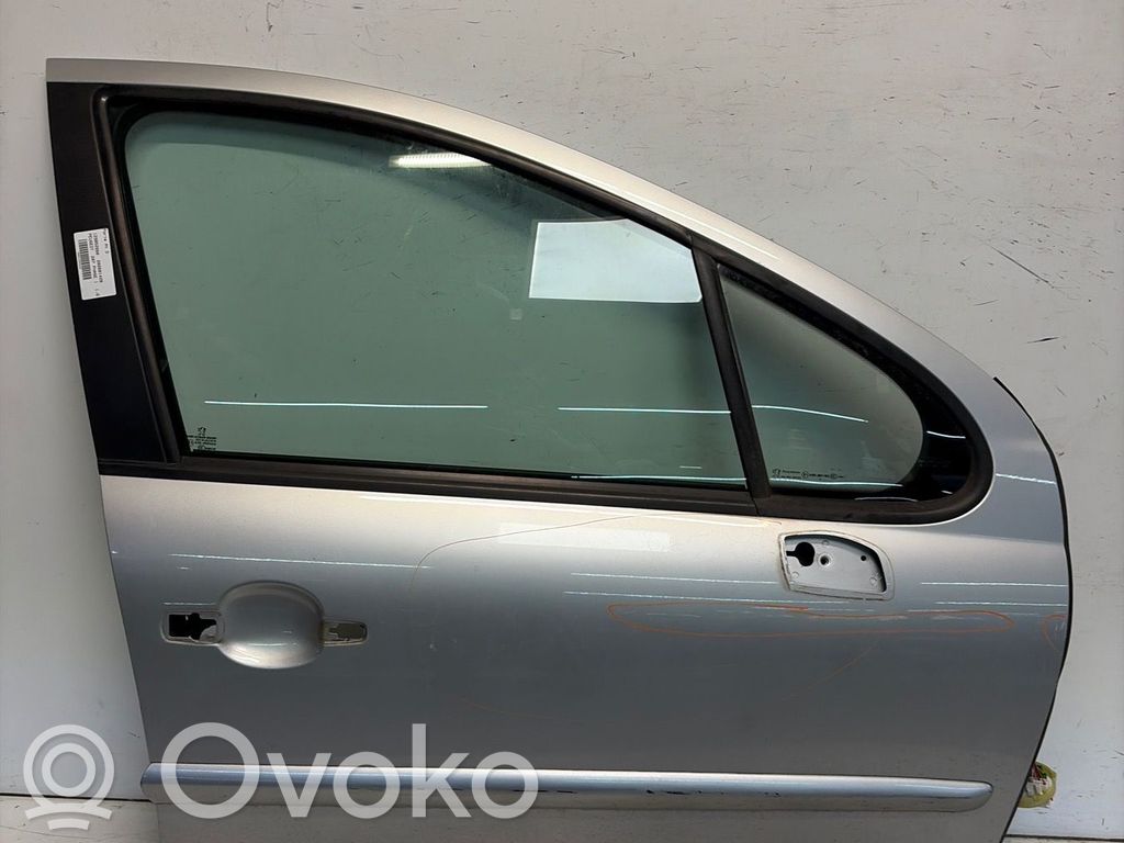 Etuovi   9004X8