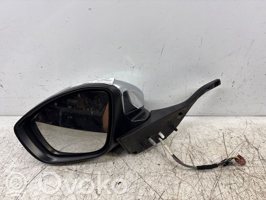 Peugeot 208 I Oglindă exterioară manuală