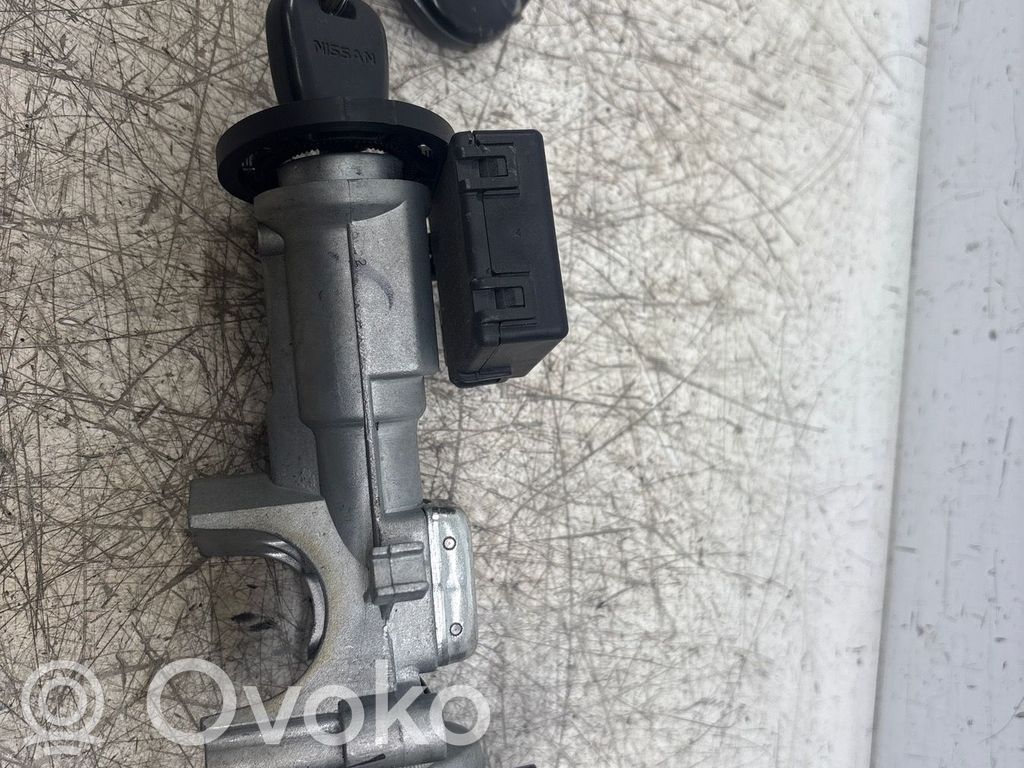Nissan Pixo Stacyjka