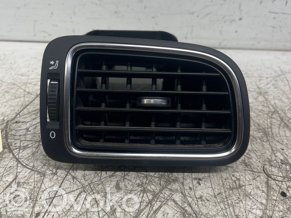 Volkswagen Polo V 6R Grille d'aération centrale 