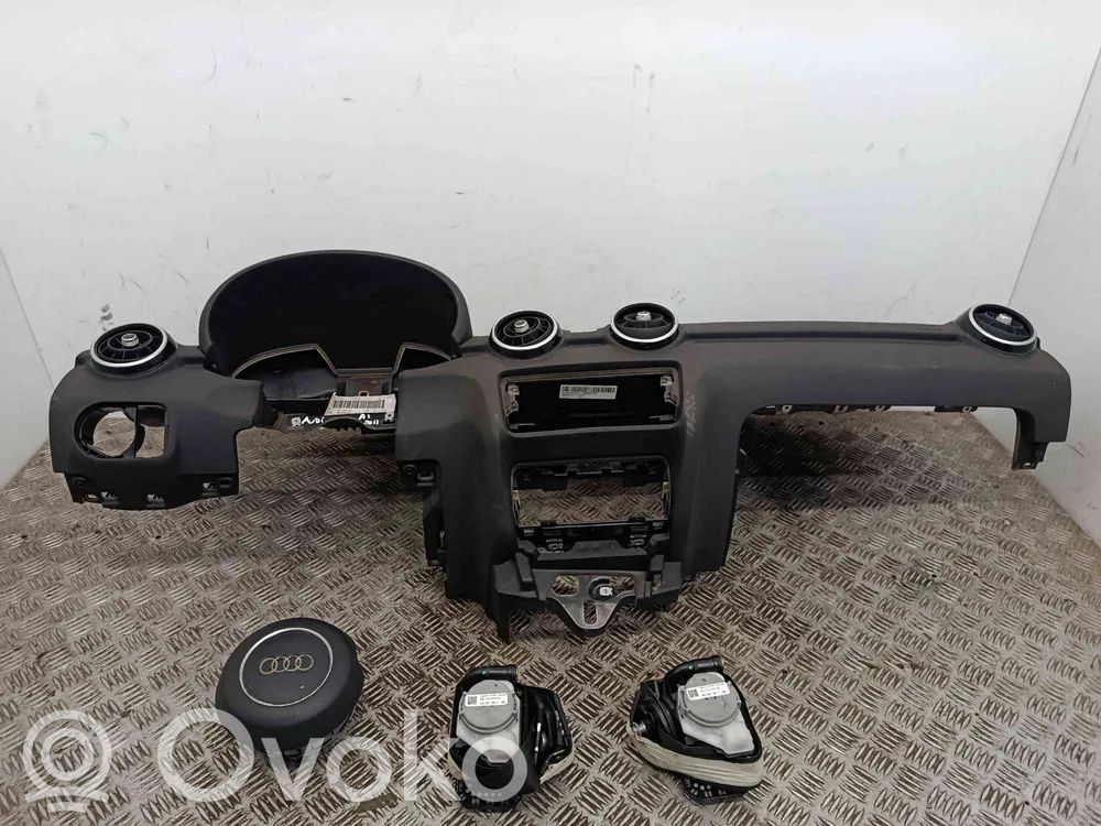 Audi A1 Airbag set 