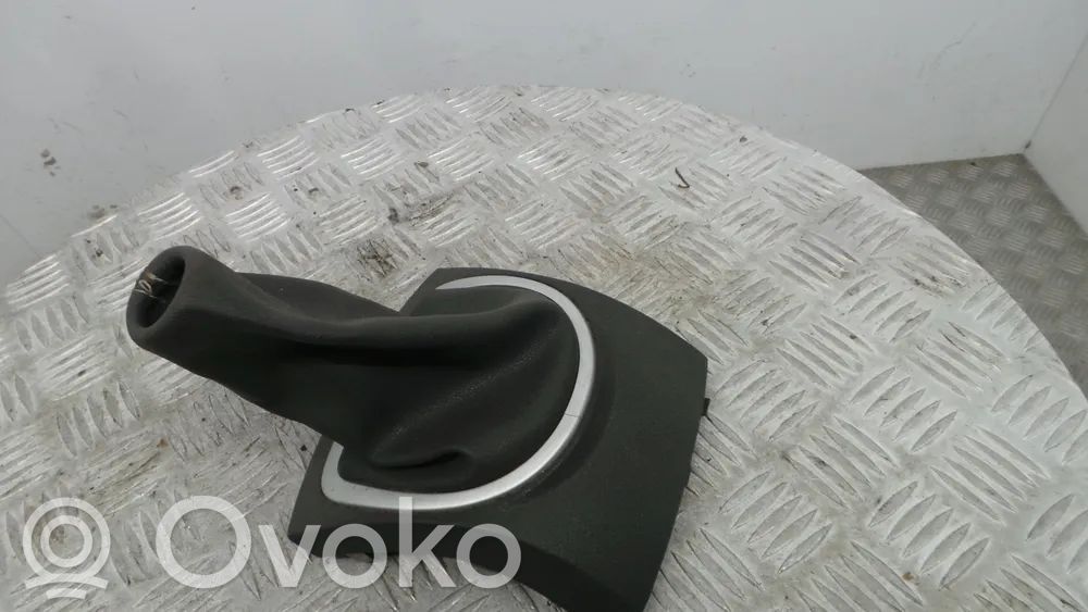 Renault Clio III Drążek / Pokrętło zmiany biegów 