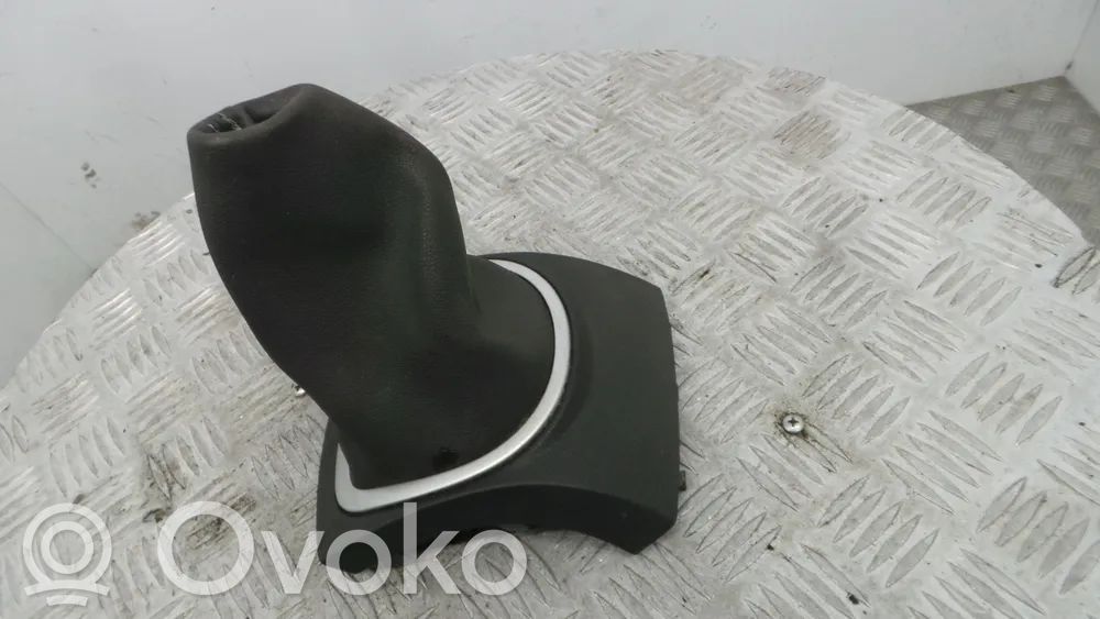 Renault Clio III Drążek / Pokrętło zmiany biegów 