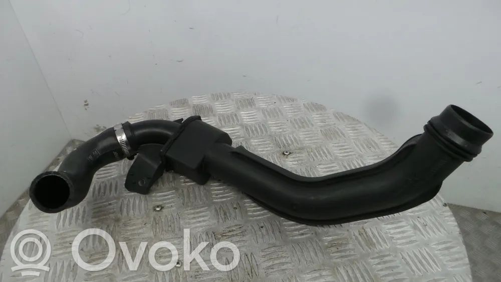 Renault Clio III Manguera/tubo del intercooler 
