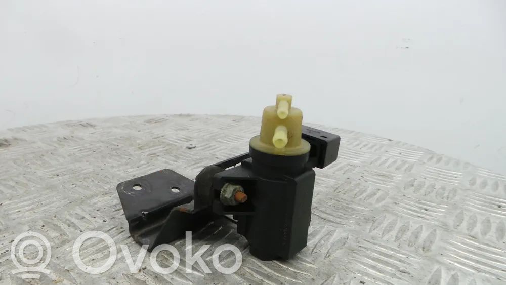 Opel Corsa D Zawór podciśnienia / Elektrozawór turbiny 