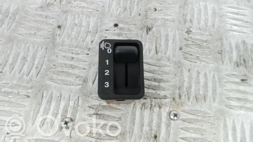 Headlight wiper switch   01645