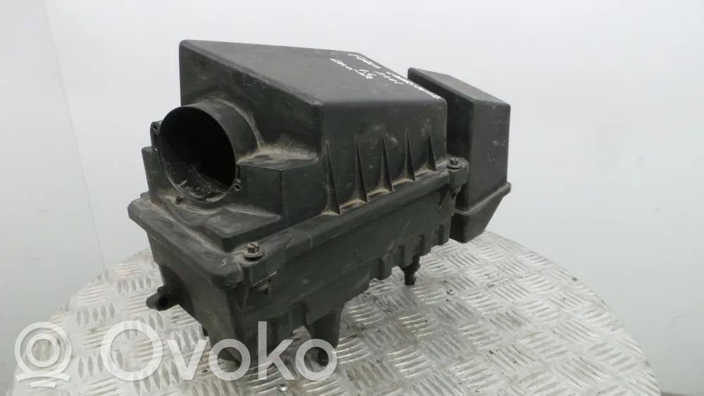 Ford Focus Air filter box 