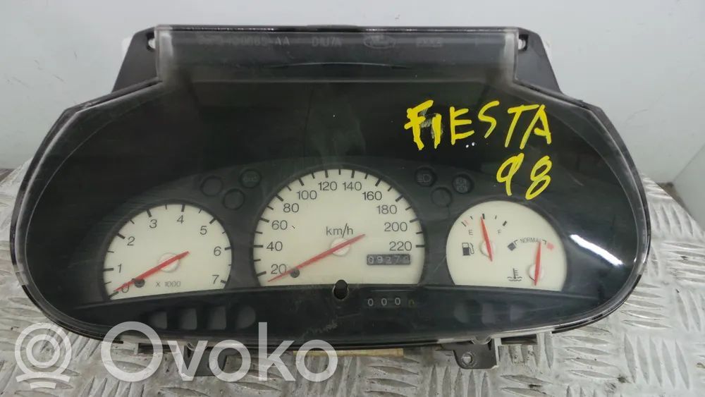 Ford Fiesta Geschwindigkeitsmesser Cockpit 