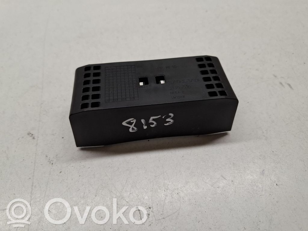 Volvo XC90 Jacking socket point 
