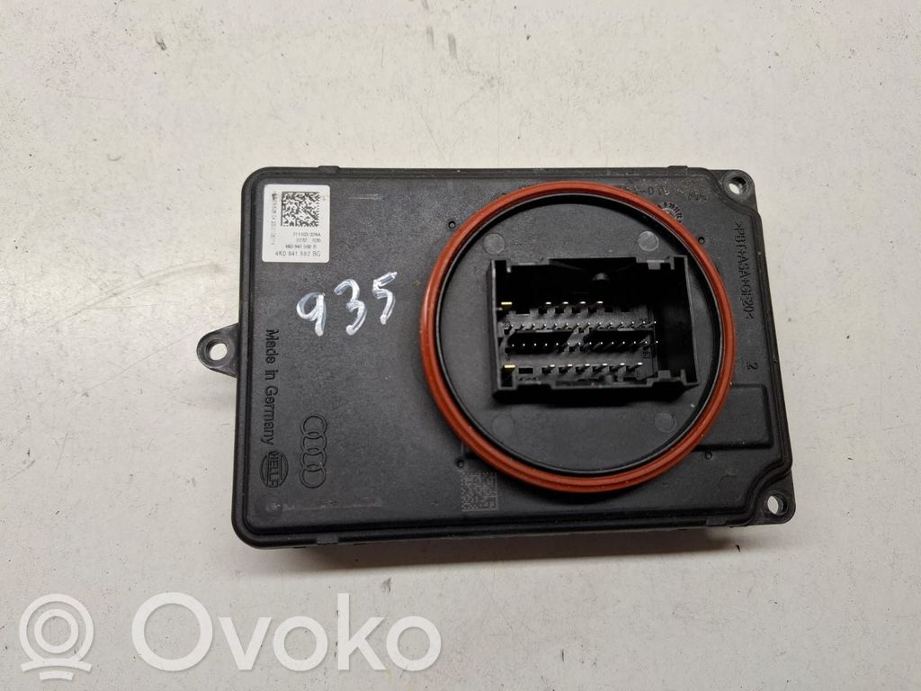 Audi Q7 4M Headlight ballast module Xenon 