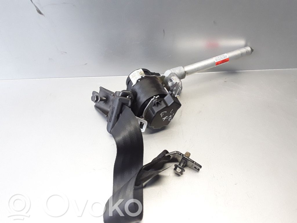 Volvo V70 Cinturón trasero 