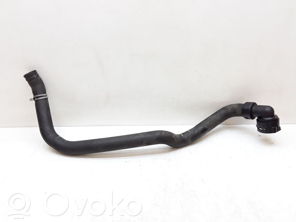 Engine coolant pipe/hose