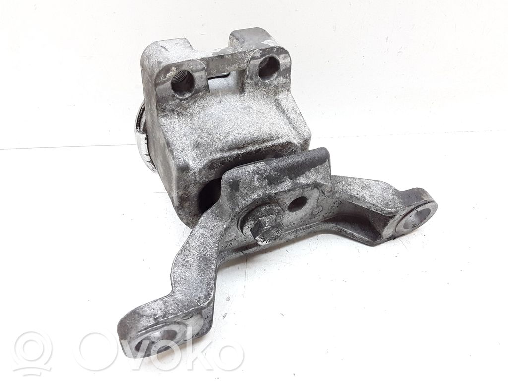 Engine mount bracket   6G916F012CF,6G916F012CF