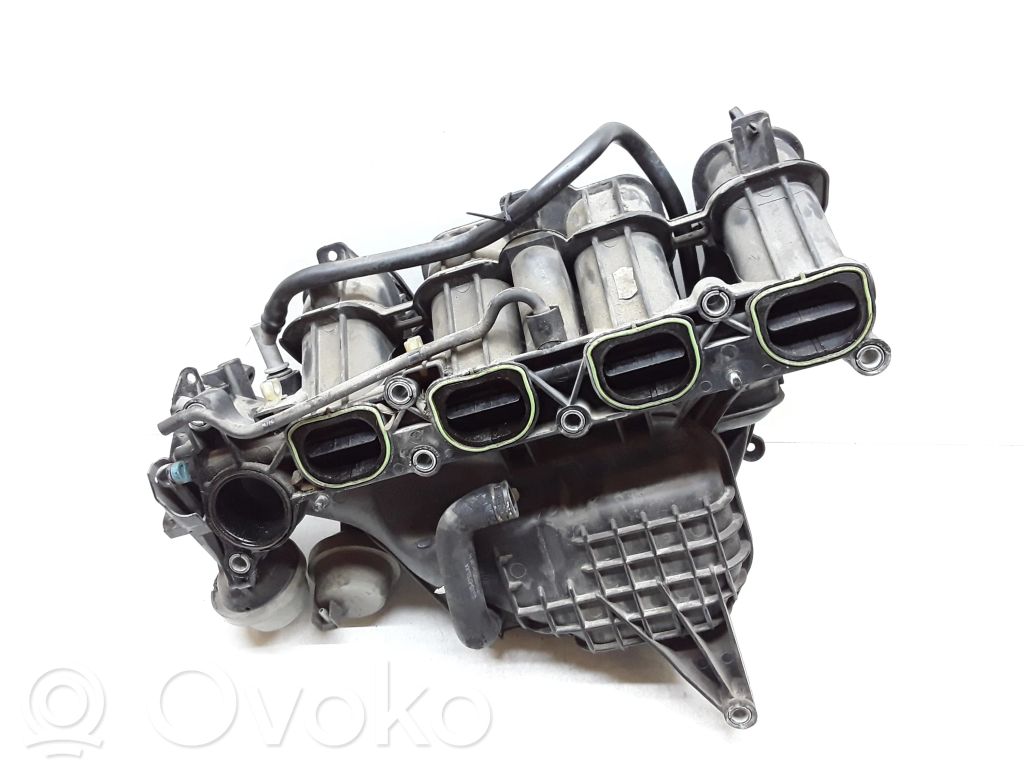 Volvo V70 Kolektorius įsiurbimo 