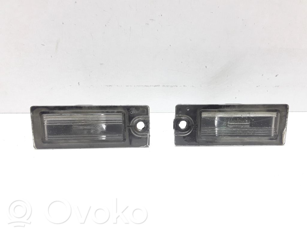 Volvo S60 Numerio apšvietimas 