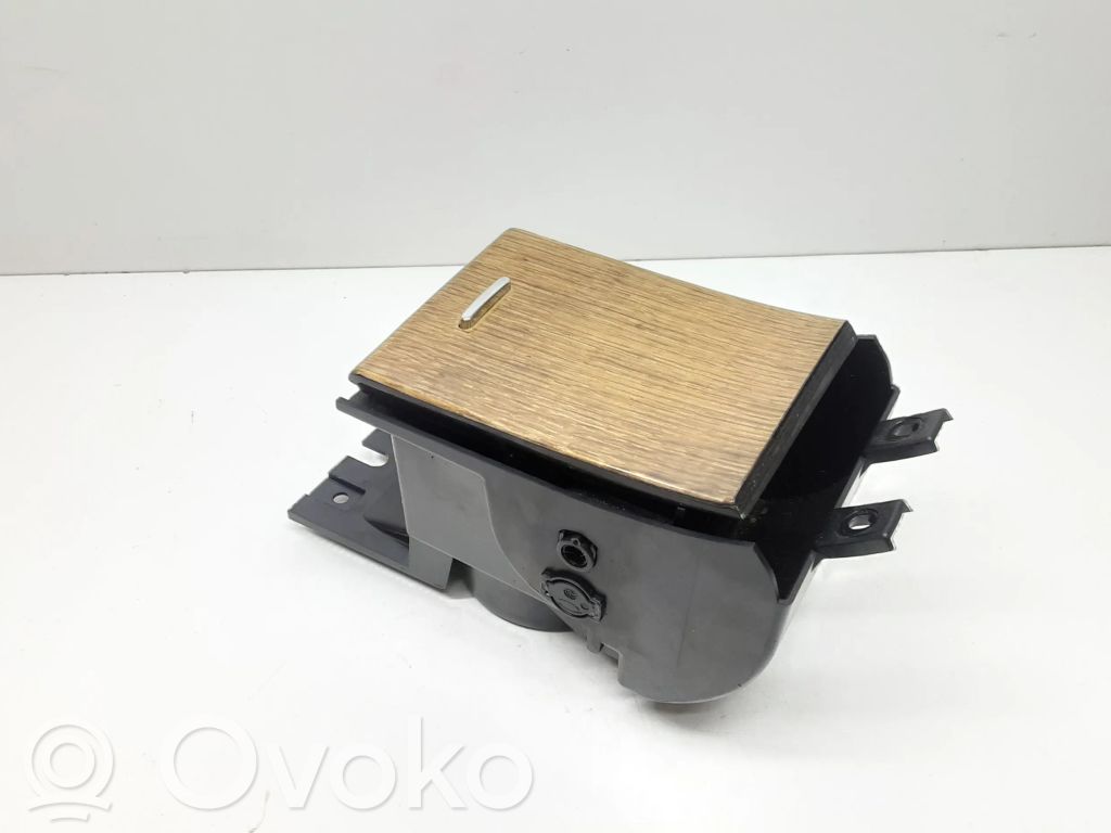 Mukiteline   8X23600D00A,8X23600D00B
