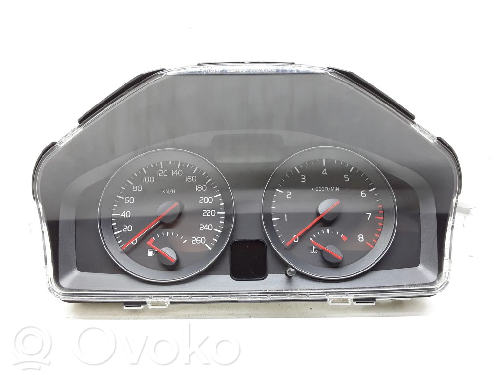 Volvo V50 Speedometer (instrument cluster) 