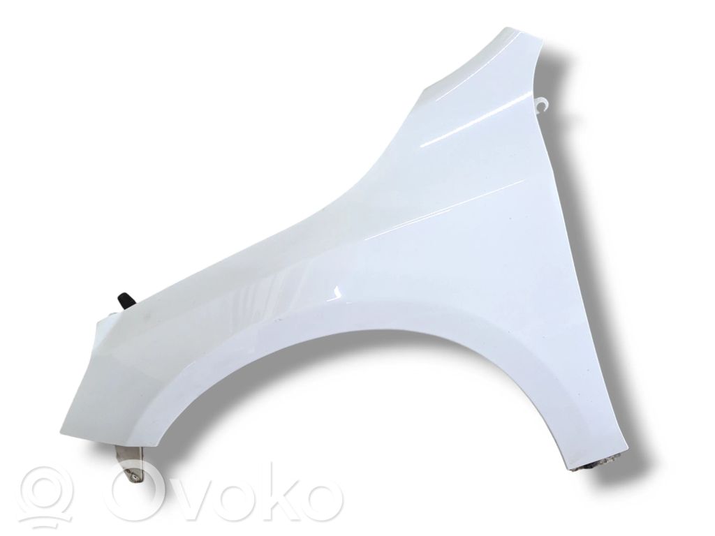 Volvo S60 Spārns 