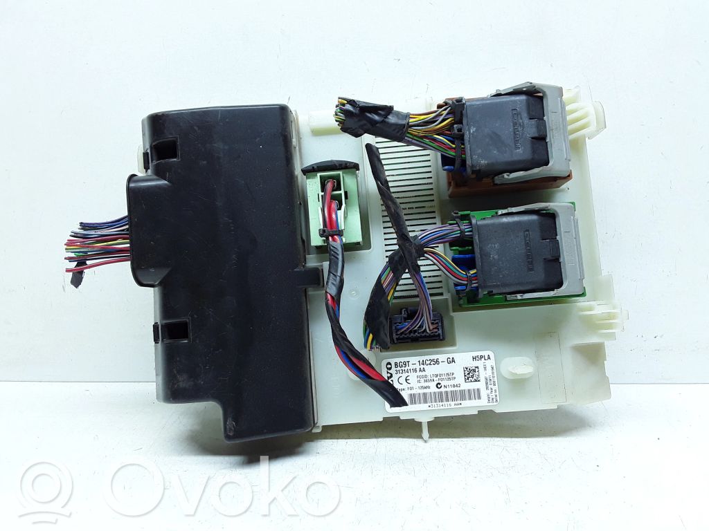 Volvo XC60 Fuse module 