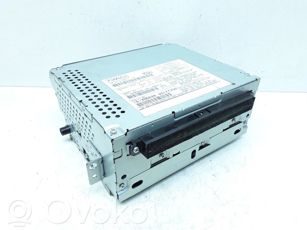 Volvo V70 Radio / CD/DVD atskaņotājs / navigācija 