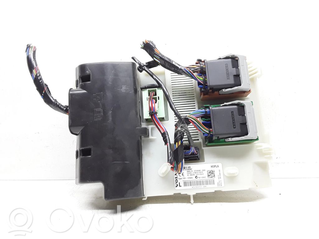 Fuse module   31384933,31384933AB