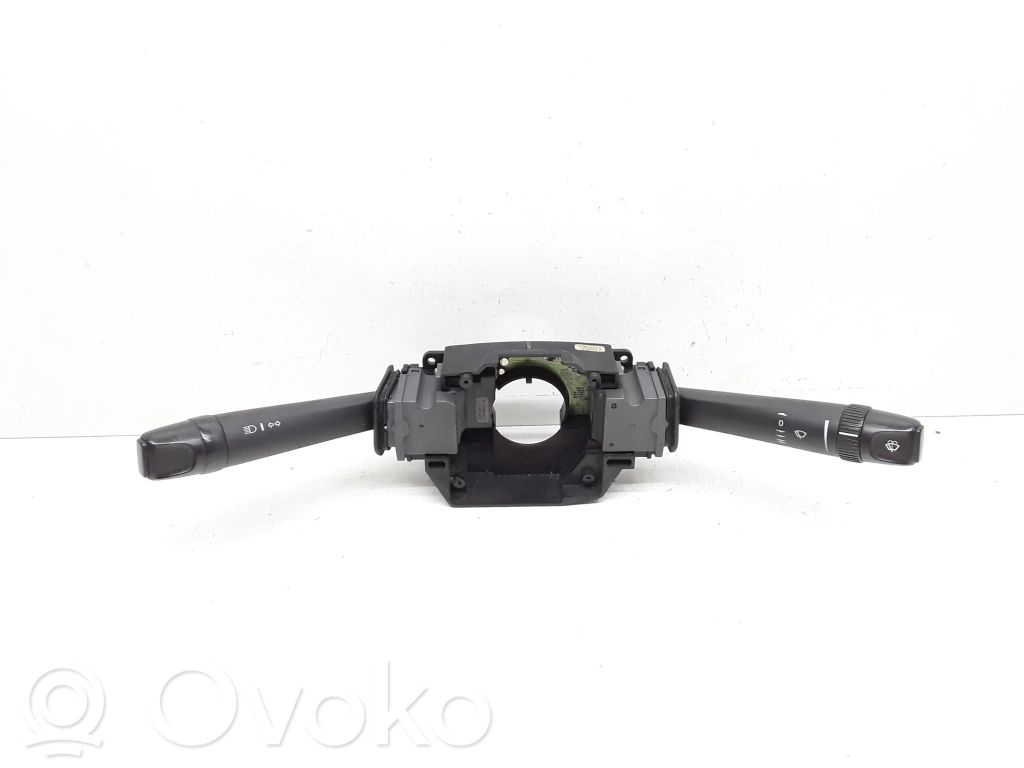 Volvo S60 Pyyhkimen/suuntavilkun vipukytkin 